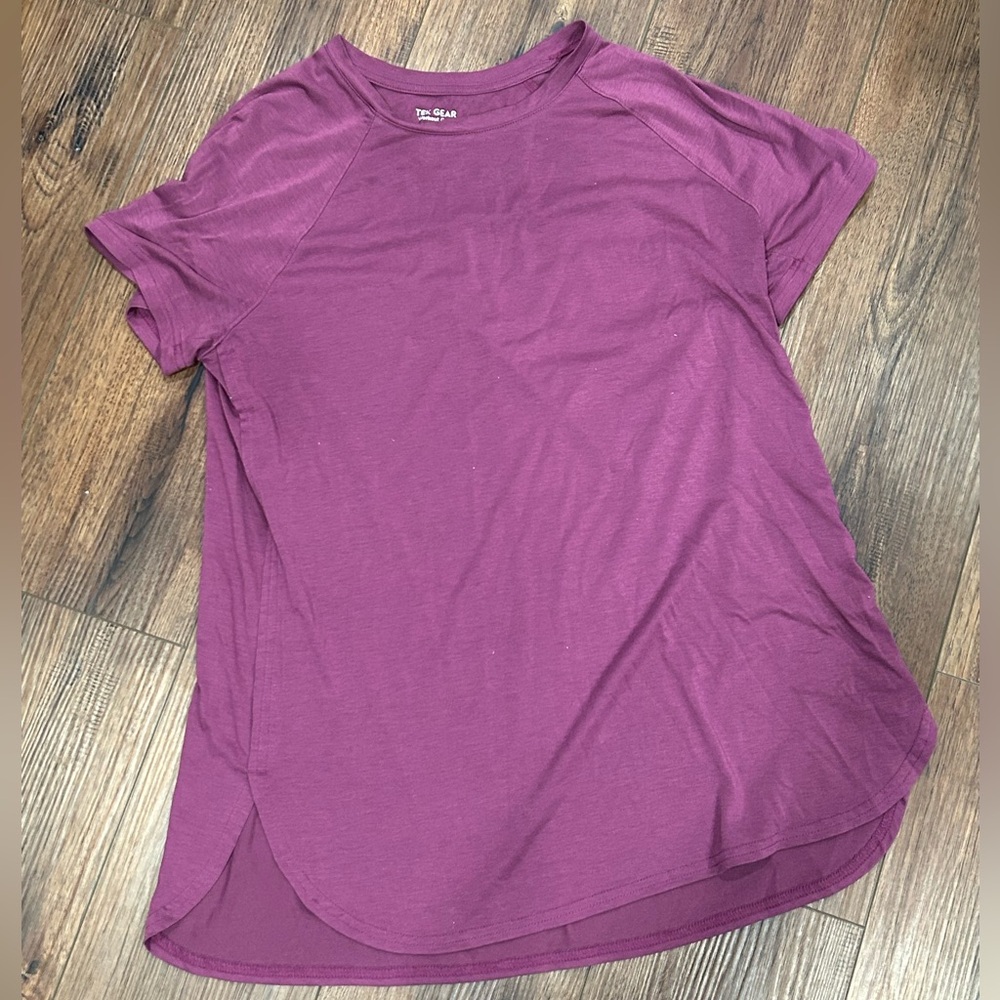 athletic top